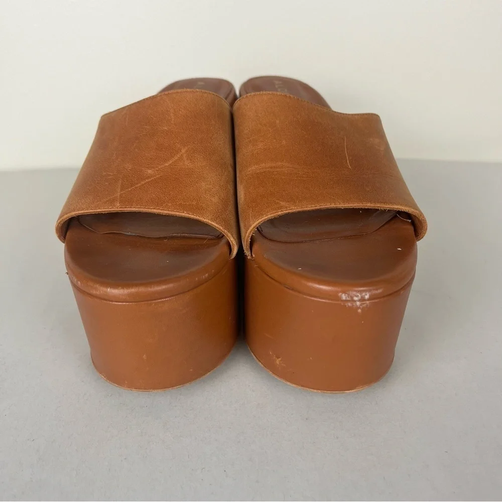 ALOHAS leather upper